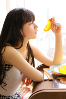 半妖乳娘